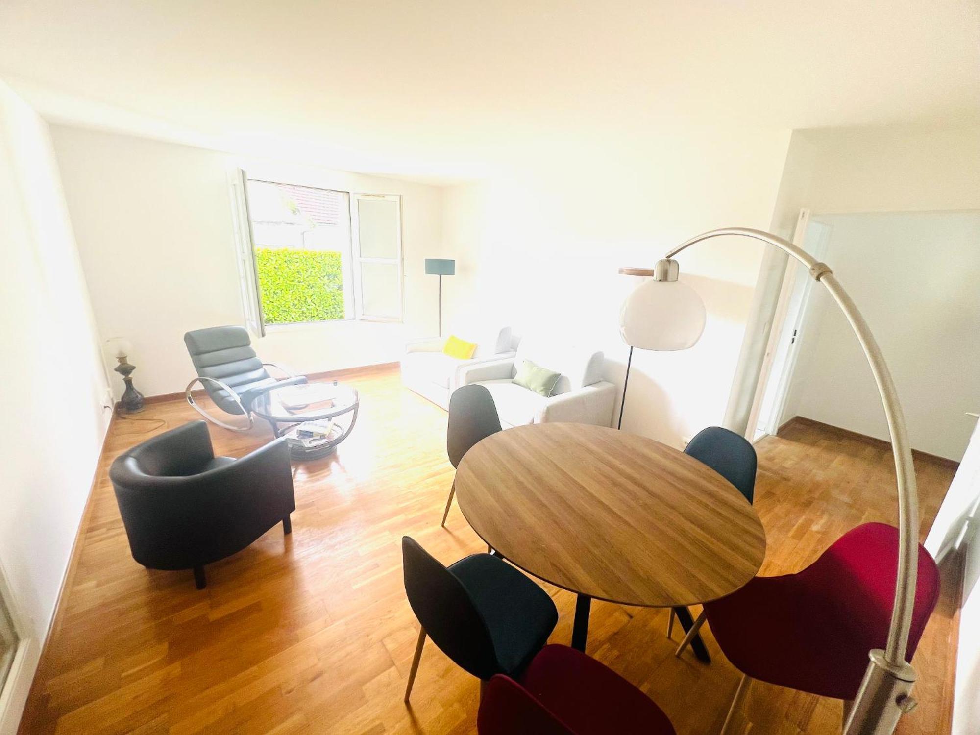 Appartement Standing Avec Jardin, 4 Personnes, Strategiquement Situe Mantes-la-Jolie Εξωτερικό φωτογραφία
