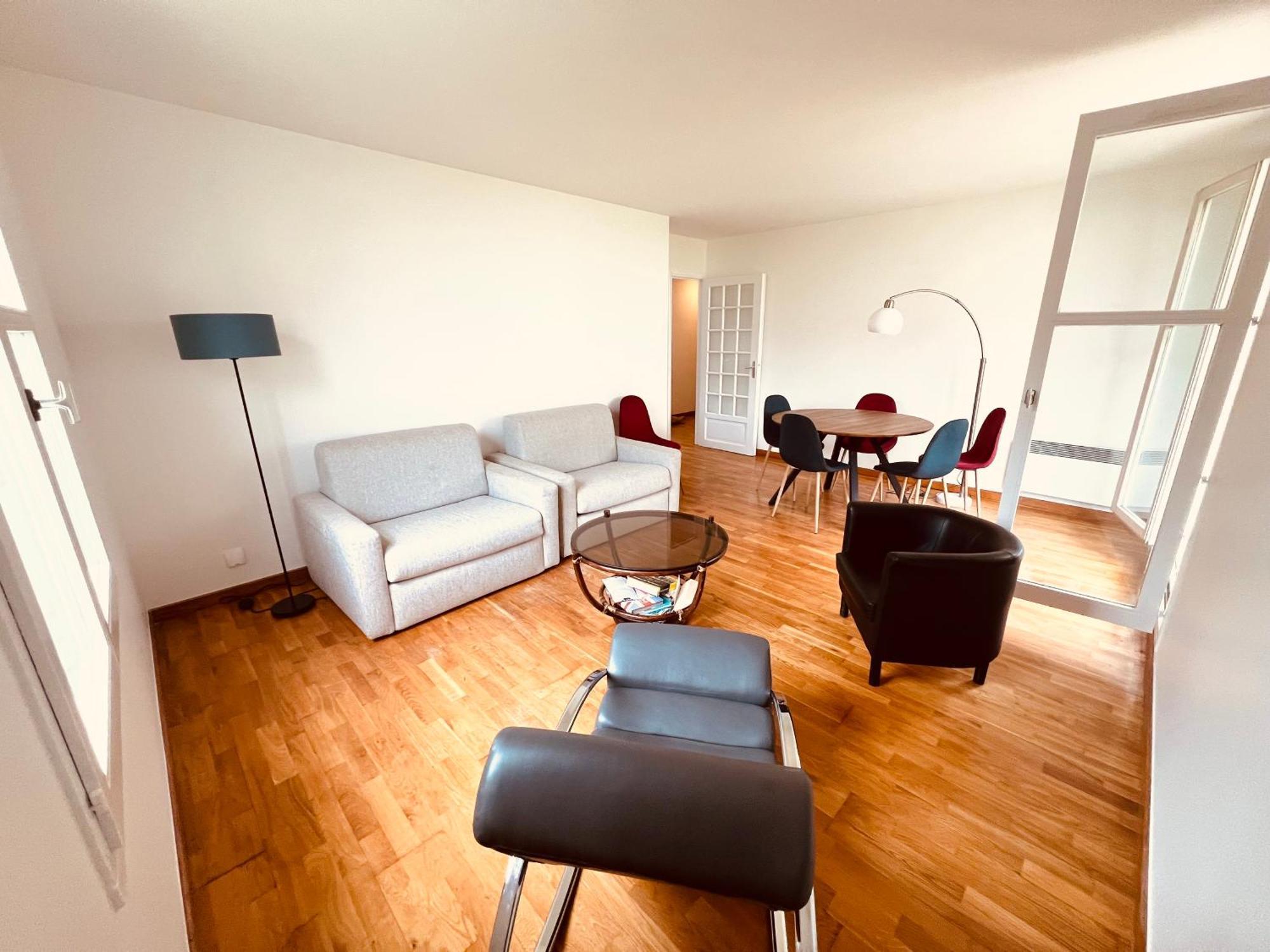 Appartement Standing Avec Jardin, 4 Personnes, Strategiquement Situe Mantes-la-Jolie Εξωτερικό φωτογραφία